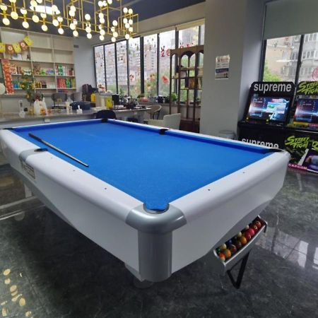 Pu Chun International Hostel -Yugarden & Old Town Шанхай Екстер'єр фото