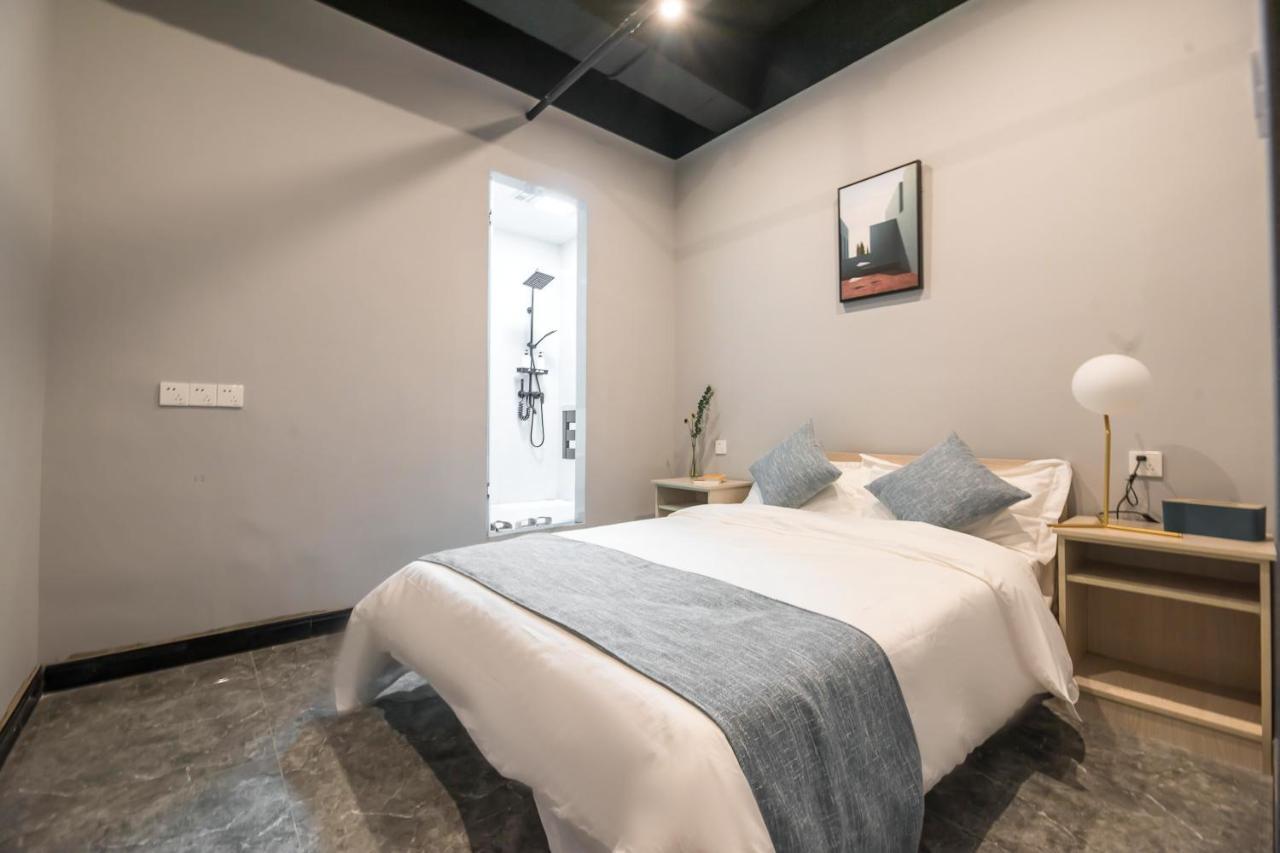 Pu Chun International Hostel -Yugarden & Old Town Шанхай Екстер'єр фото