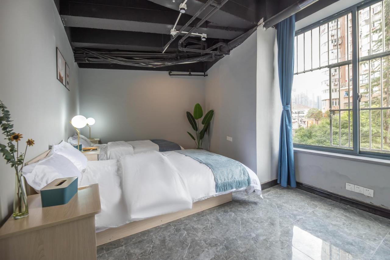 Pu Chun International Hostel -Yugarden & Old Town Шанхай Екстер'єр фото