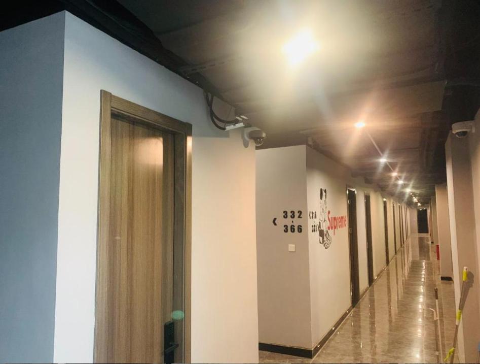 Pu Chun International Hostel -Yugarden & Old Town Шанхай Екстер'єр фото